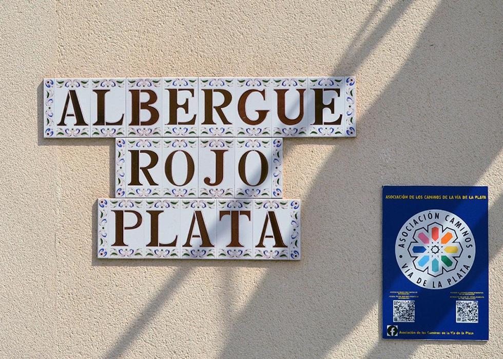 Albergue Rojo Plata Torremegía Exterior photo